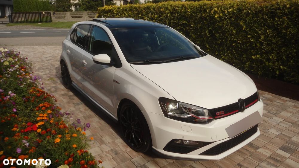 Volkswagen Polo - 3
