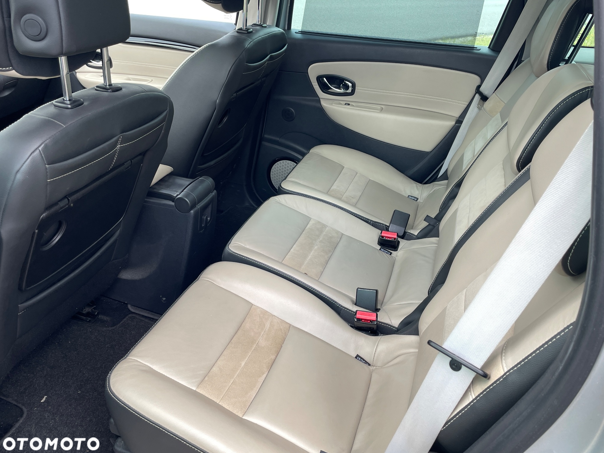 Renault Grand Scenic ENERGY TCe 130 S&S Bose Edition - 18