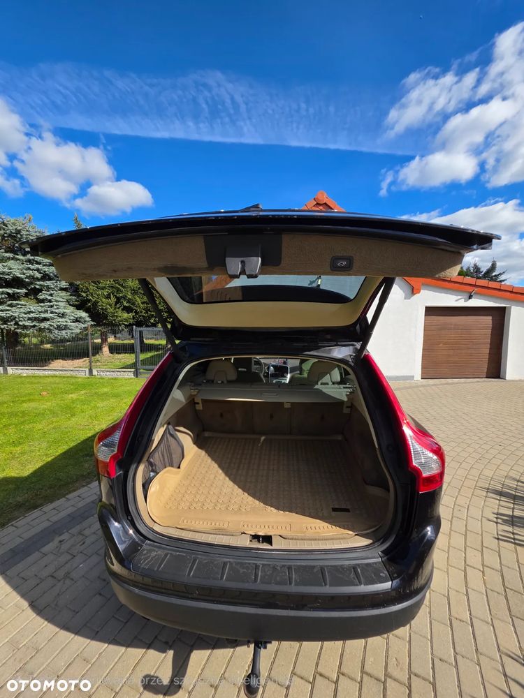 Volvo XC 60 - 6