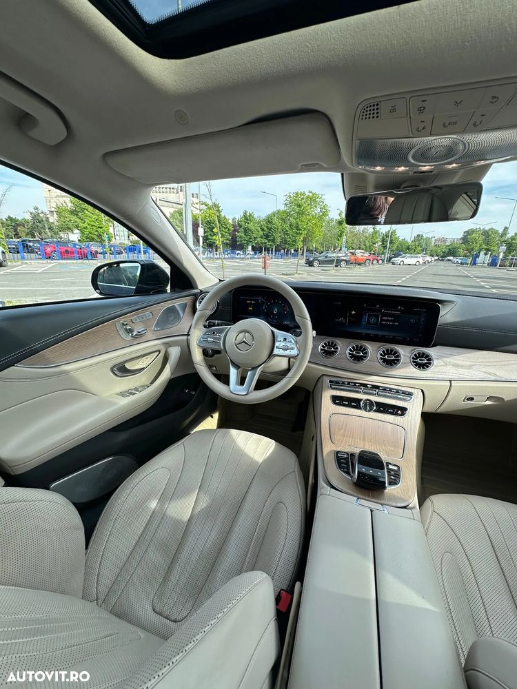 Mercedes-Benz CLS - 31