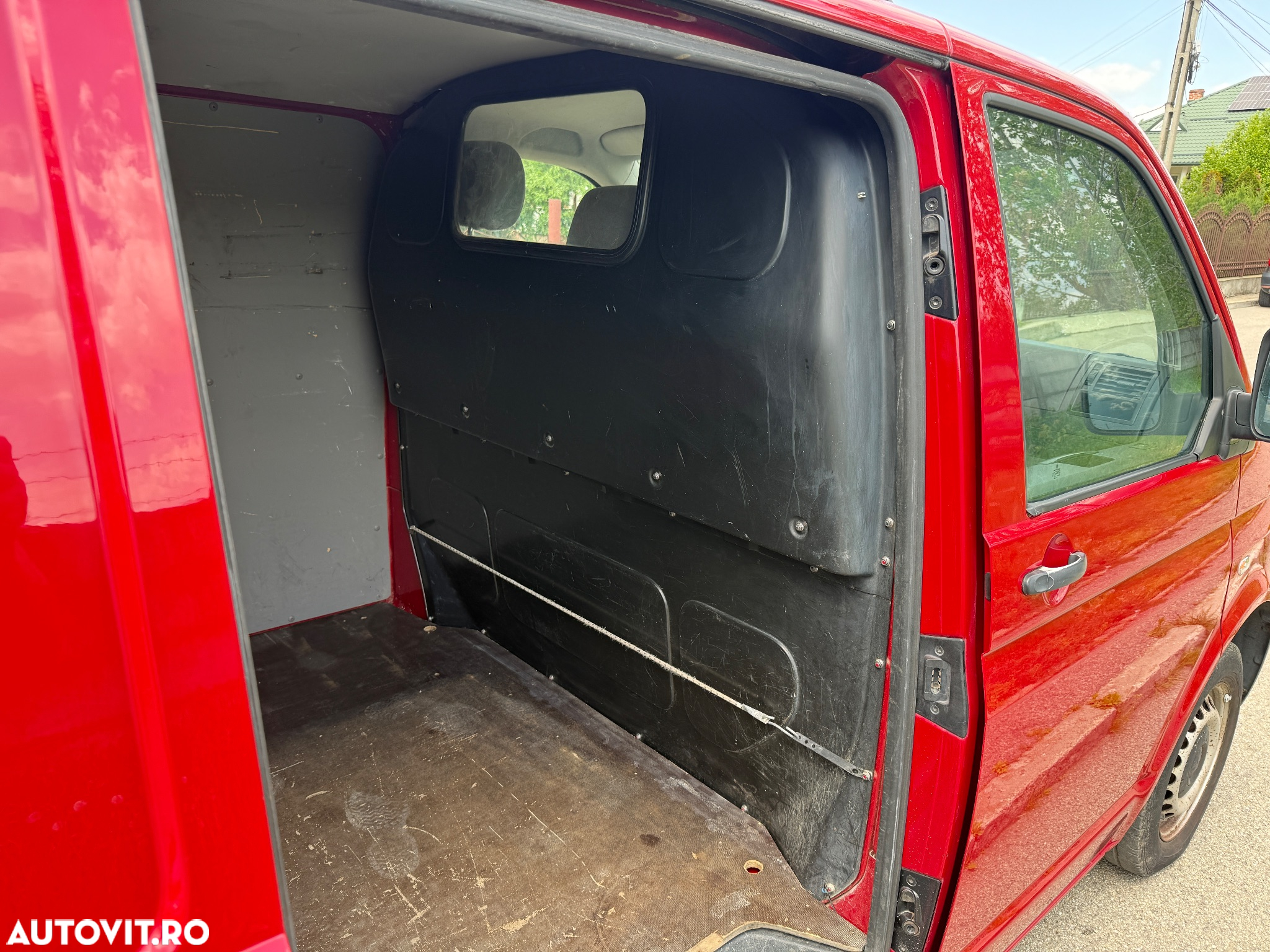 Volkswagen Transporter - 14