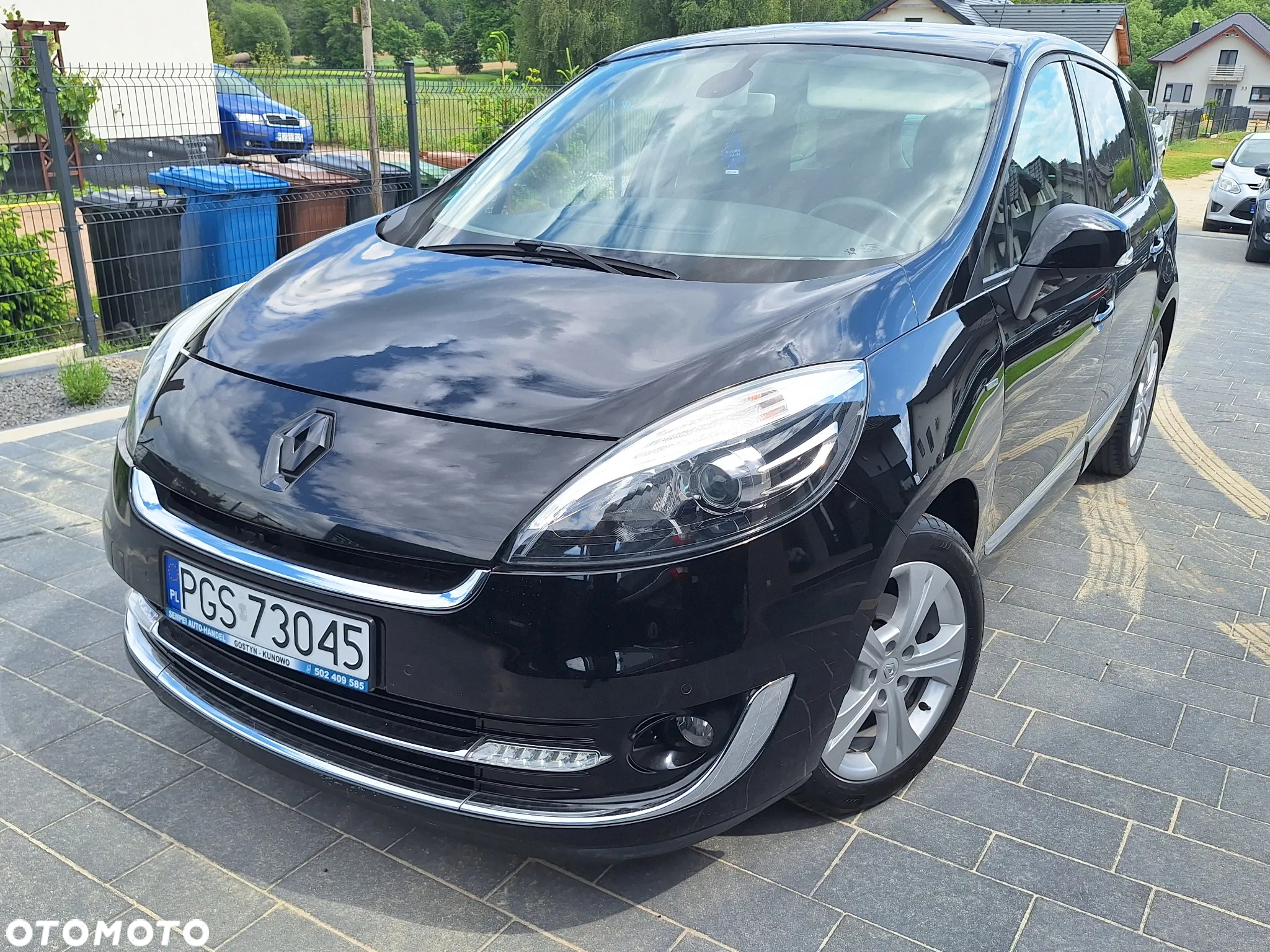 Renault Grand Scenic Gr 1.4 16V TCE Bose Edition - 4