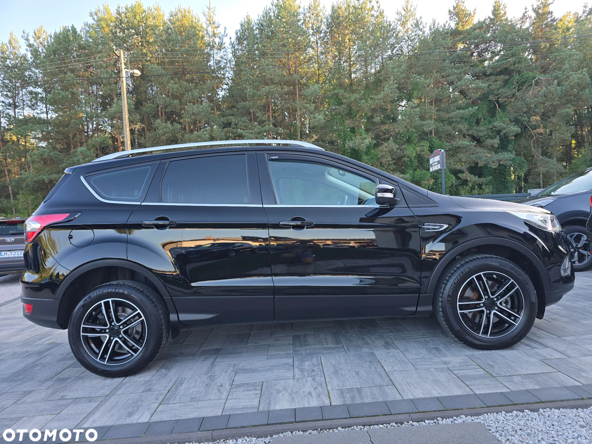Ford Kuga 2.0 TDCi 4x4 Titanium - 17