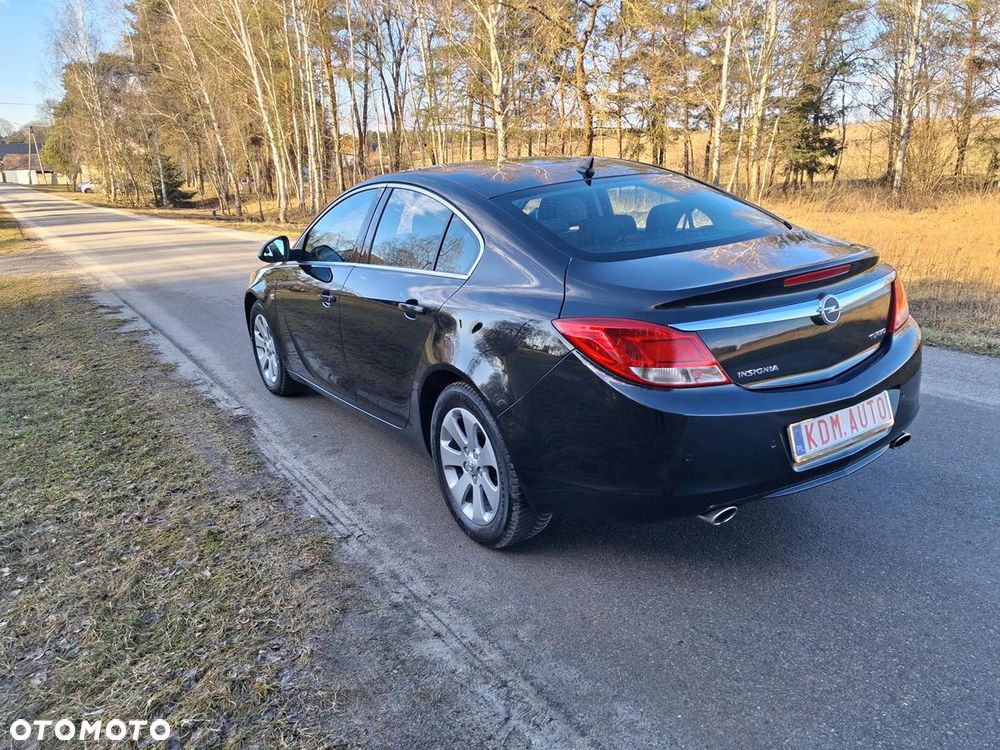 Opel Insignia - 10