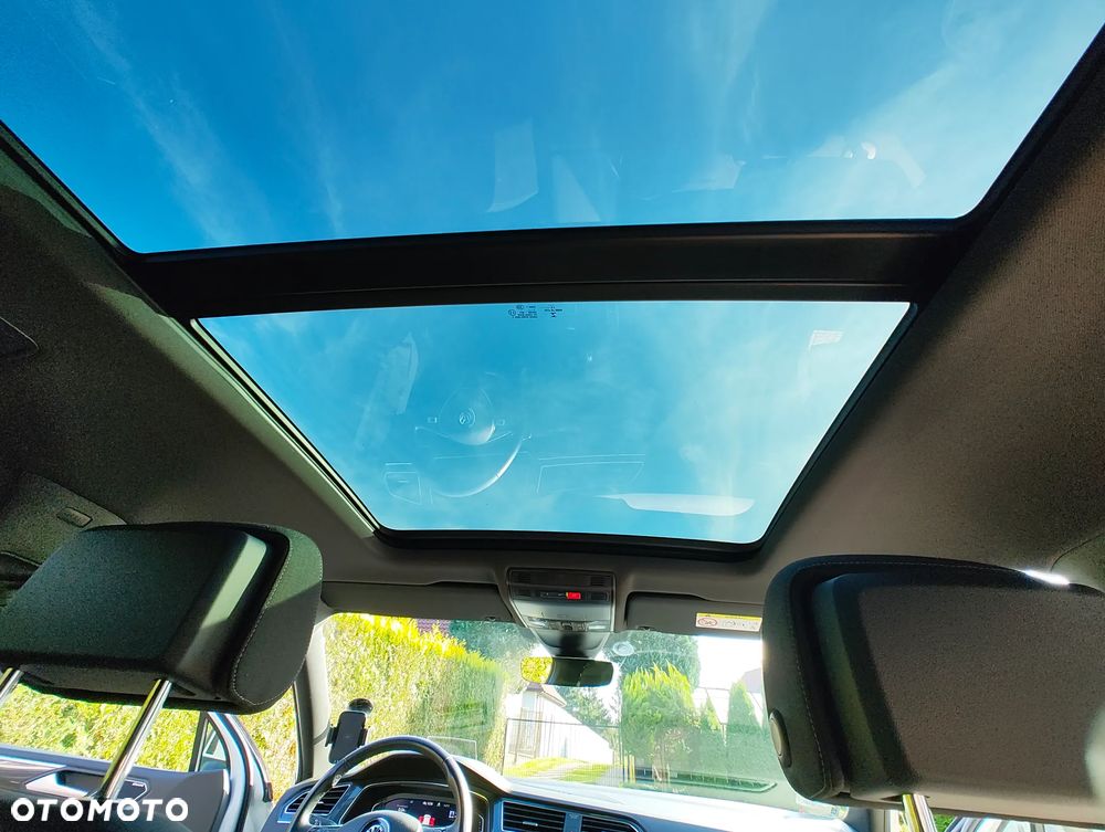 Volkswagen Tiguan - 14