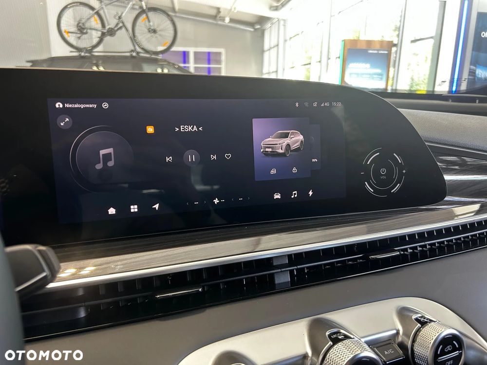 Omoda 9 1.5 Super Hybrid Exclusive AWD - 21
