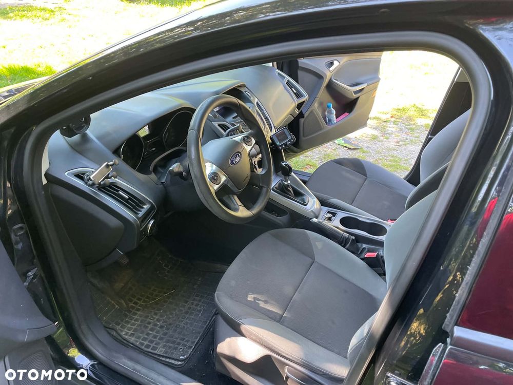 Ford Focus 1.6 EcoBoost Trend - 6