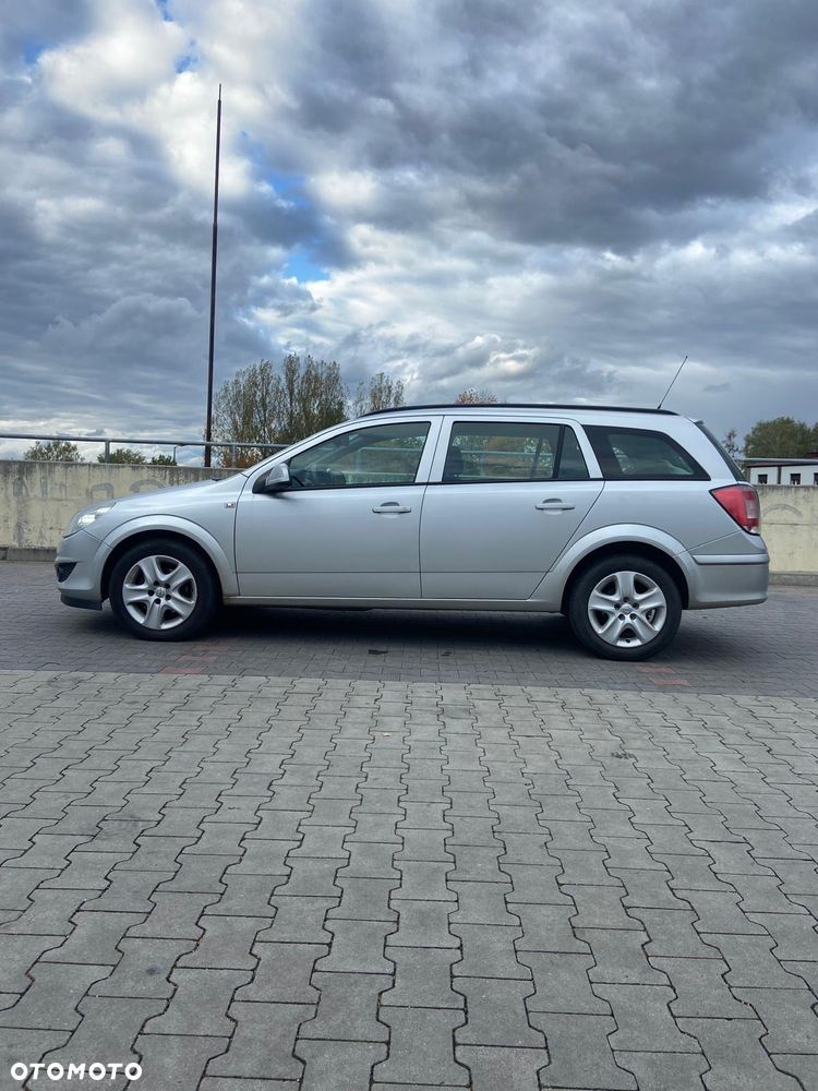 Opel Astra - 4