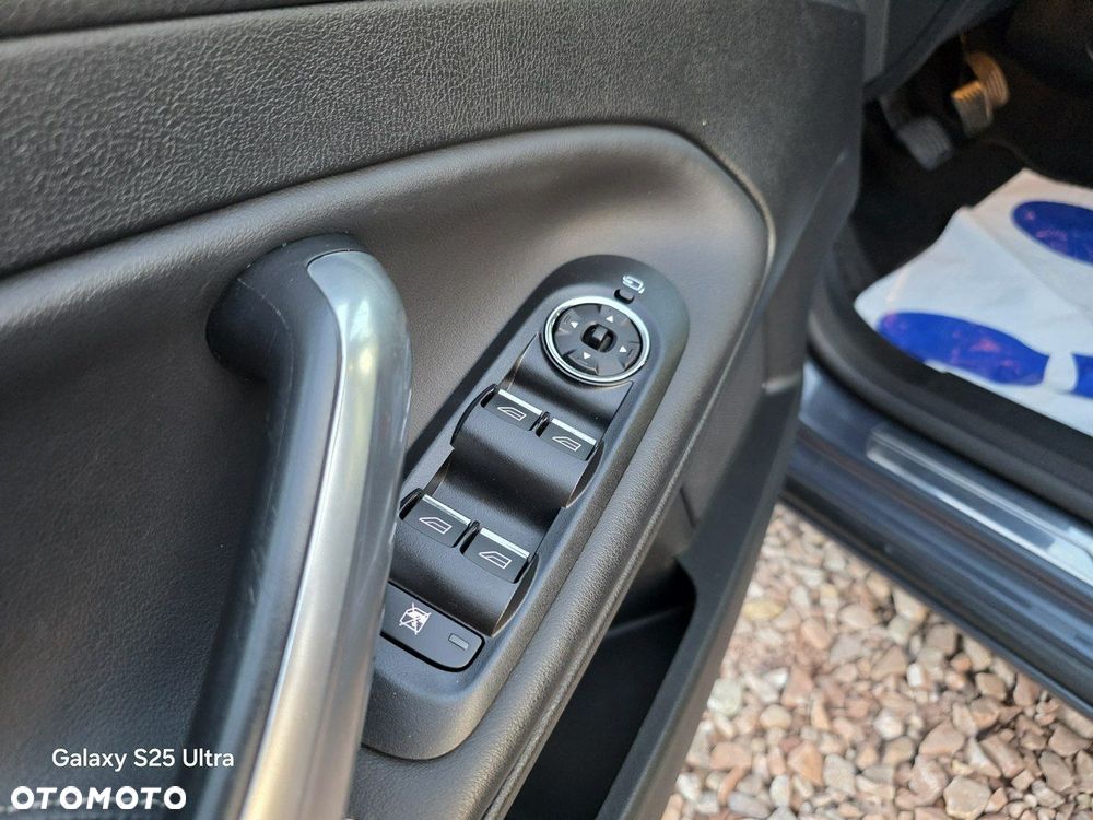 Ford Mondeo 1.6 TDCi ECOnetic Titanium - 26