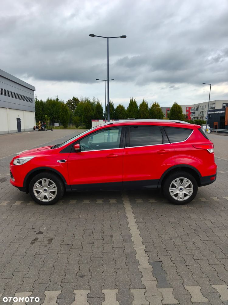 Ford Kuga 1.5 EcoBoost 2x4 Trend - 4