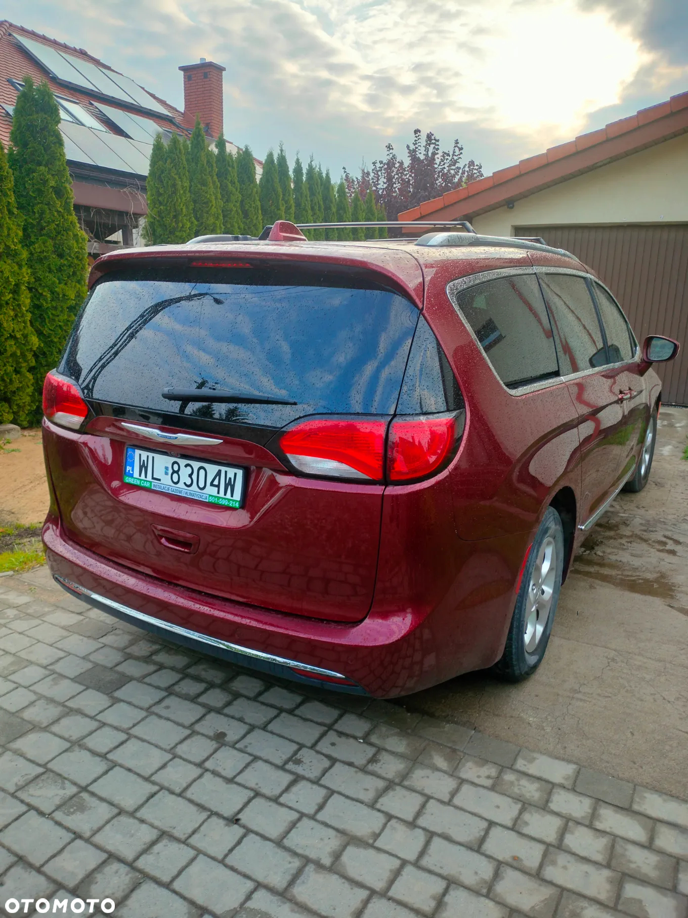Chrysler Pacifica - 6