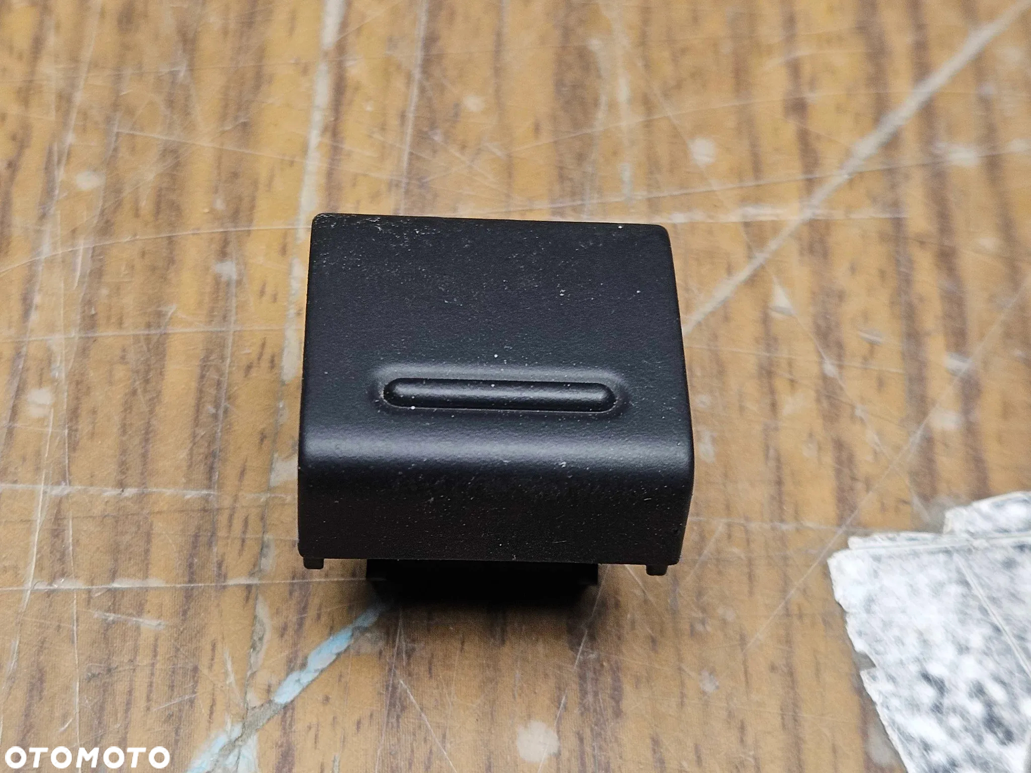 Panel Przycisk Wlacznik ESP Czujnikow Parkowania PDC Kontrolka Airbag Poduszek Zaslepka UK Angielskie Audi A4 B6 B7 - 29