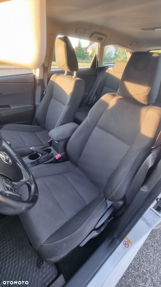 Toyota Auris - 8