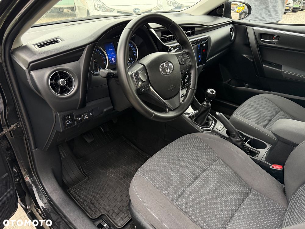 Toyota Corolla 1.6 Premium - 13