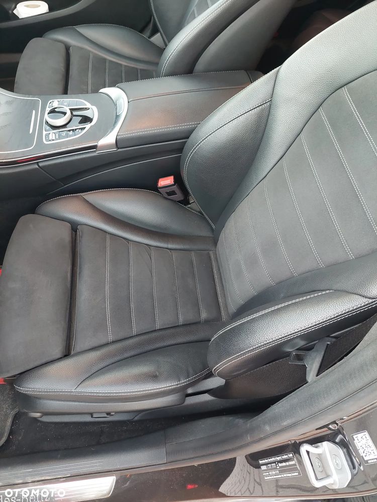 Mercedes-Benz Klasa C 300 e 9G-TRONIC AMG Line - 12