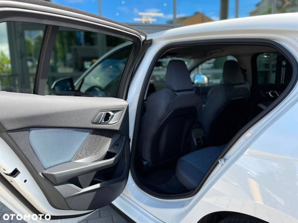 BMW Seria 1 - 27