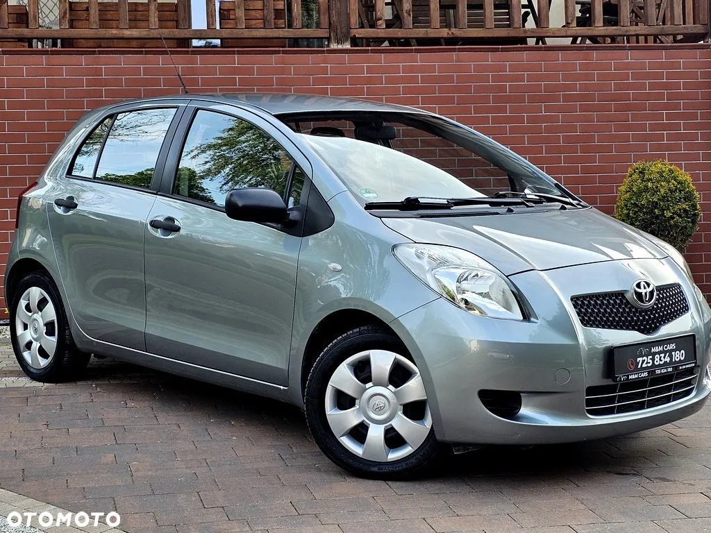 Toyota Yaris 1.3 VVT-i Sol - 12