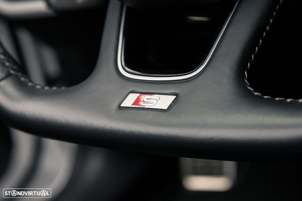 Audi A5 Cabrio 40 TFSI S tronic S line - 30