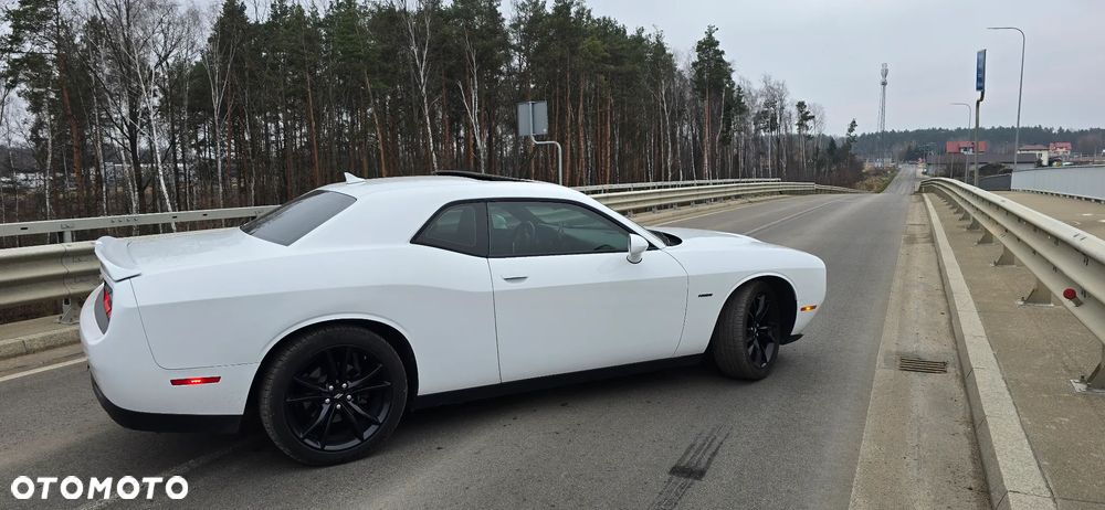 Dodge Challenger Automatik R/T Plus - 9