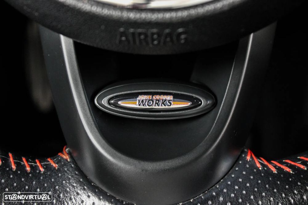 MINI 5 Portas One D - 38