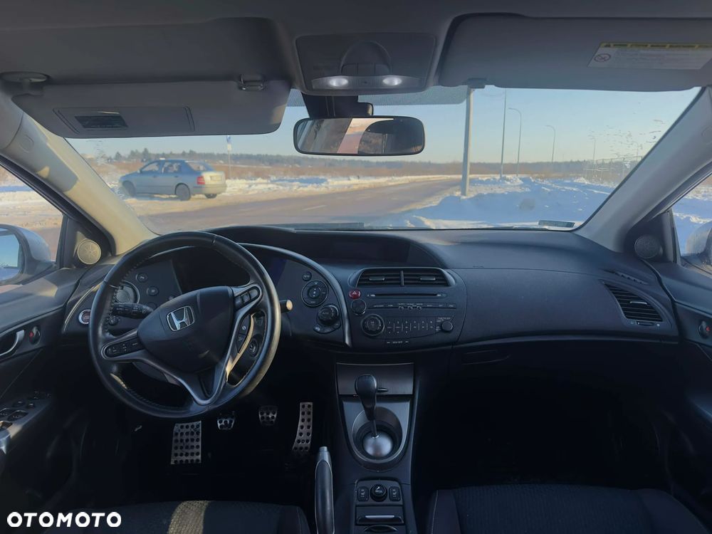 Honda Civic 1.8 Executive - 2