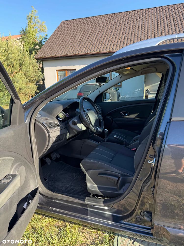 Renault Megane 1.5 dCi Limited - 15