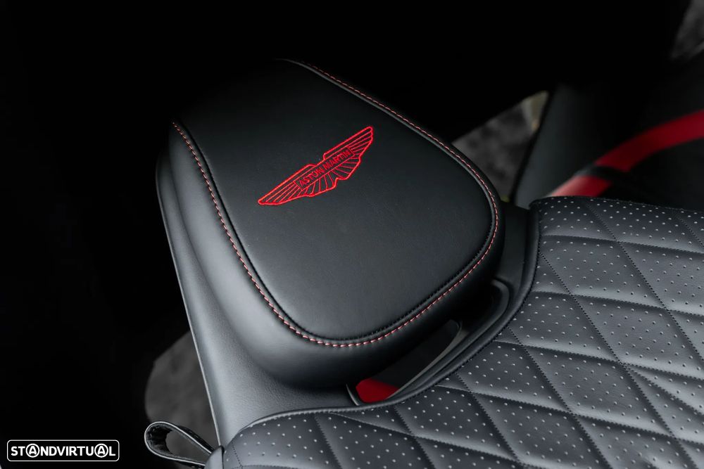 Aston Martin DB12 Coupé V8 Auto - 45