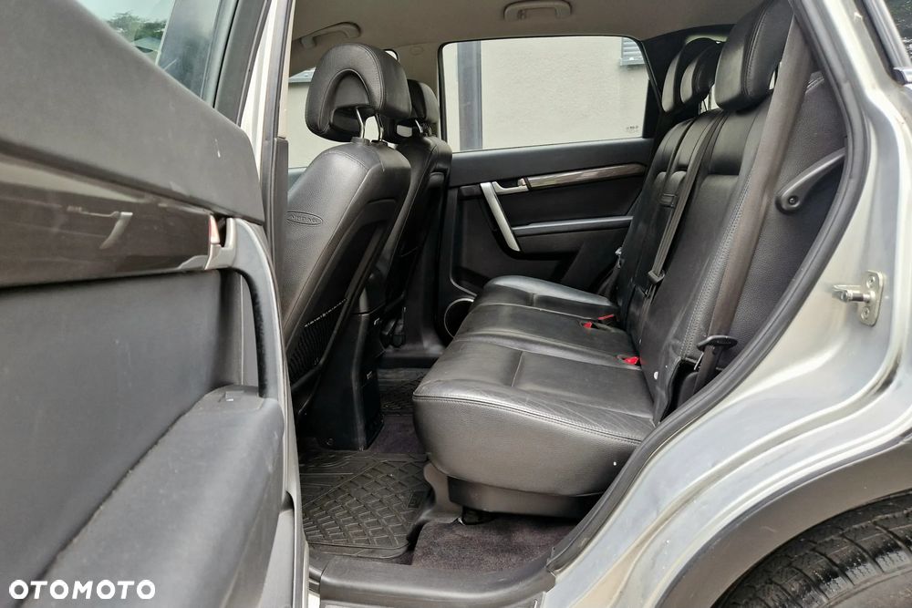 Chevrolet Captiva 2.0 d High - 9