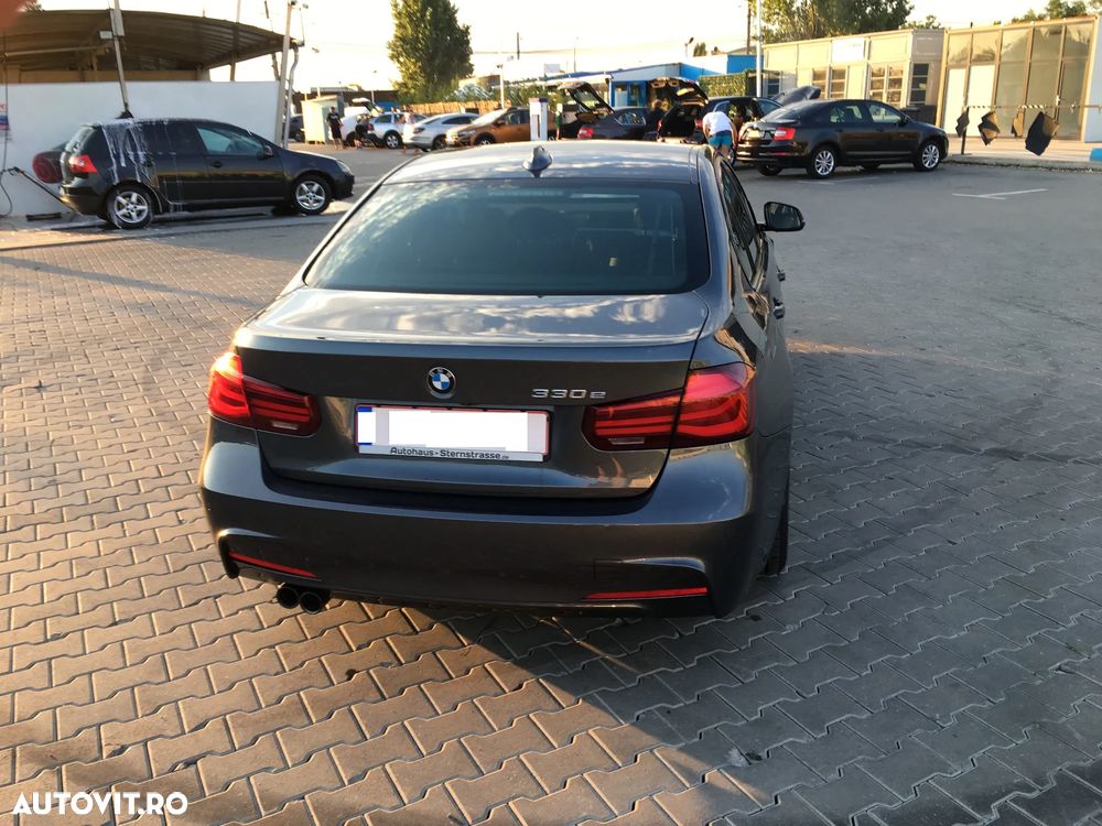 BMW 3 Series 2018 — imagine 6