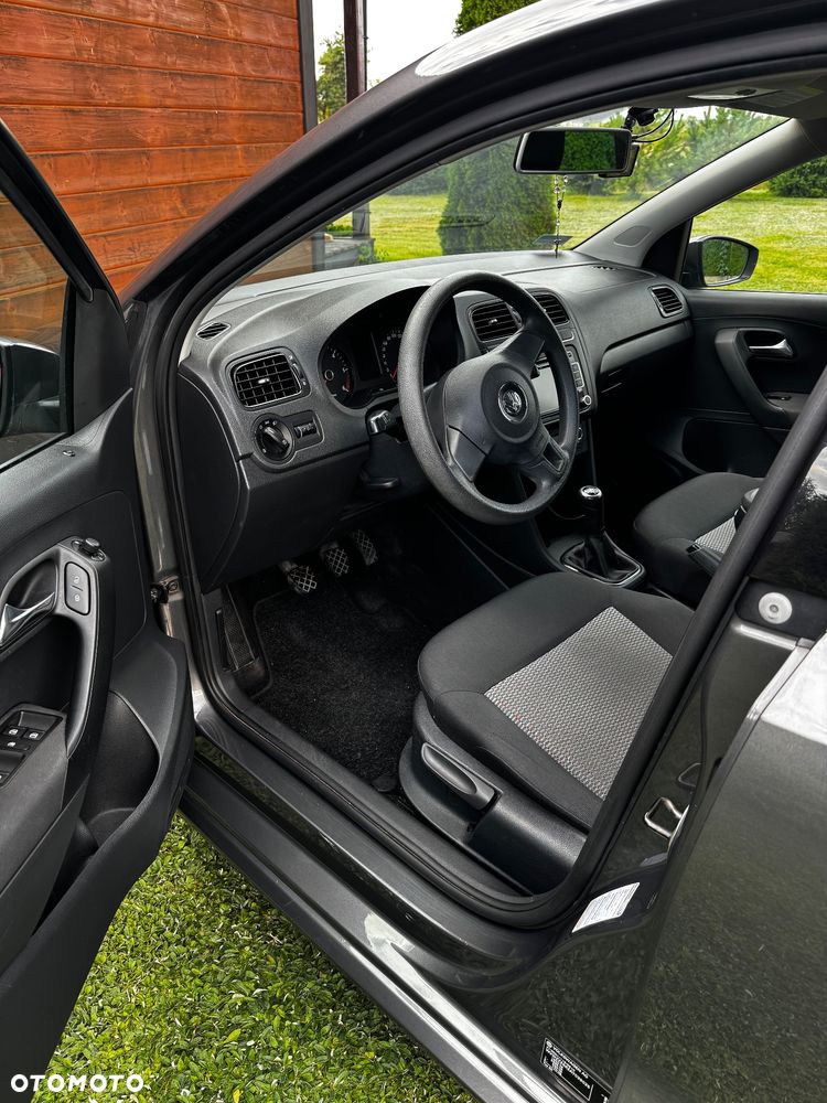 Volkswagen Polo 1.6 TDI DPF Comfortline - 14