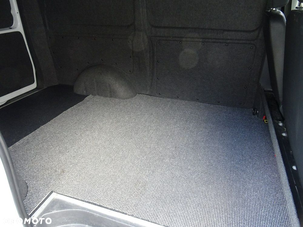 Mercedes-Benz Vito - 9