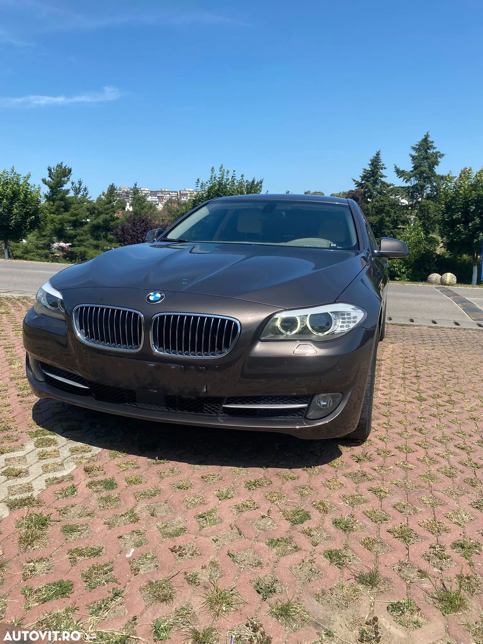 BMW Seria 5 520d - 1
