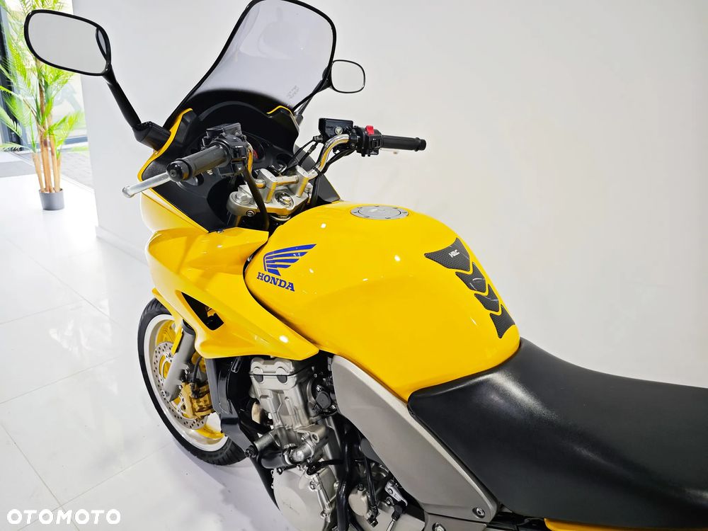 Honda CBF - 11