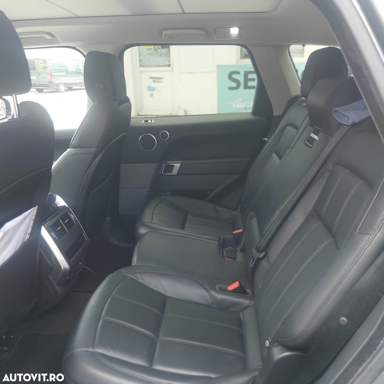 Land Rover Range Rover Sport 3.0 I TDV6 - 10