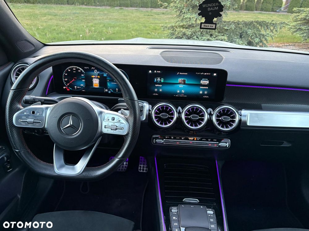 Mercedes-Benz GLB 200 d AMG Line 8G-DCT - 16