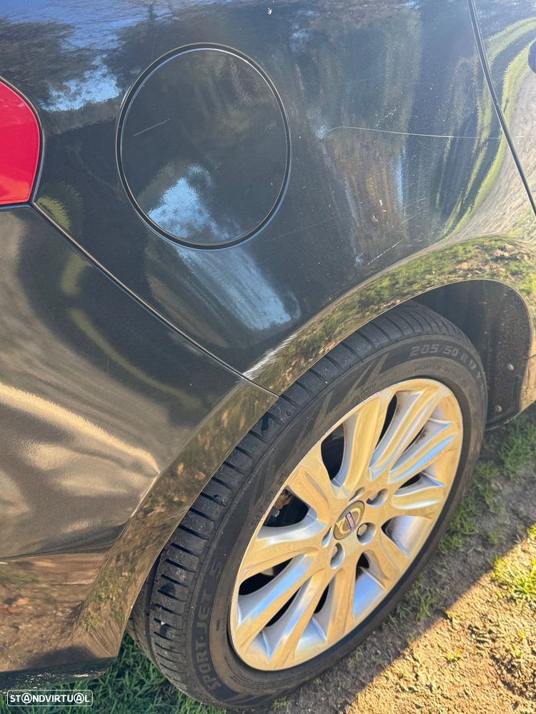 Volvo V40 1.6 D2 Kinetic - 21