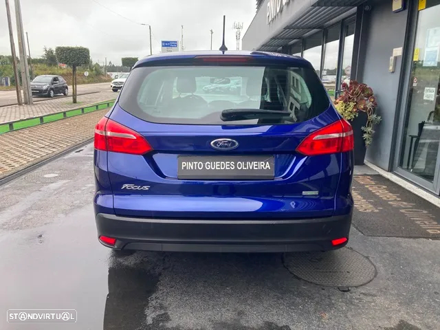 Ford Focus SW 1.0 EcoBoost S&S Titanium - 9