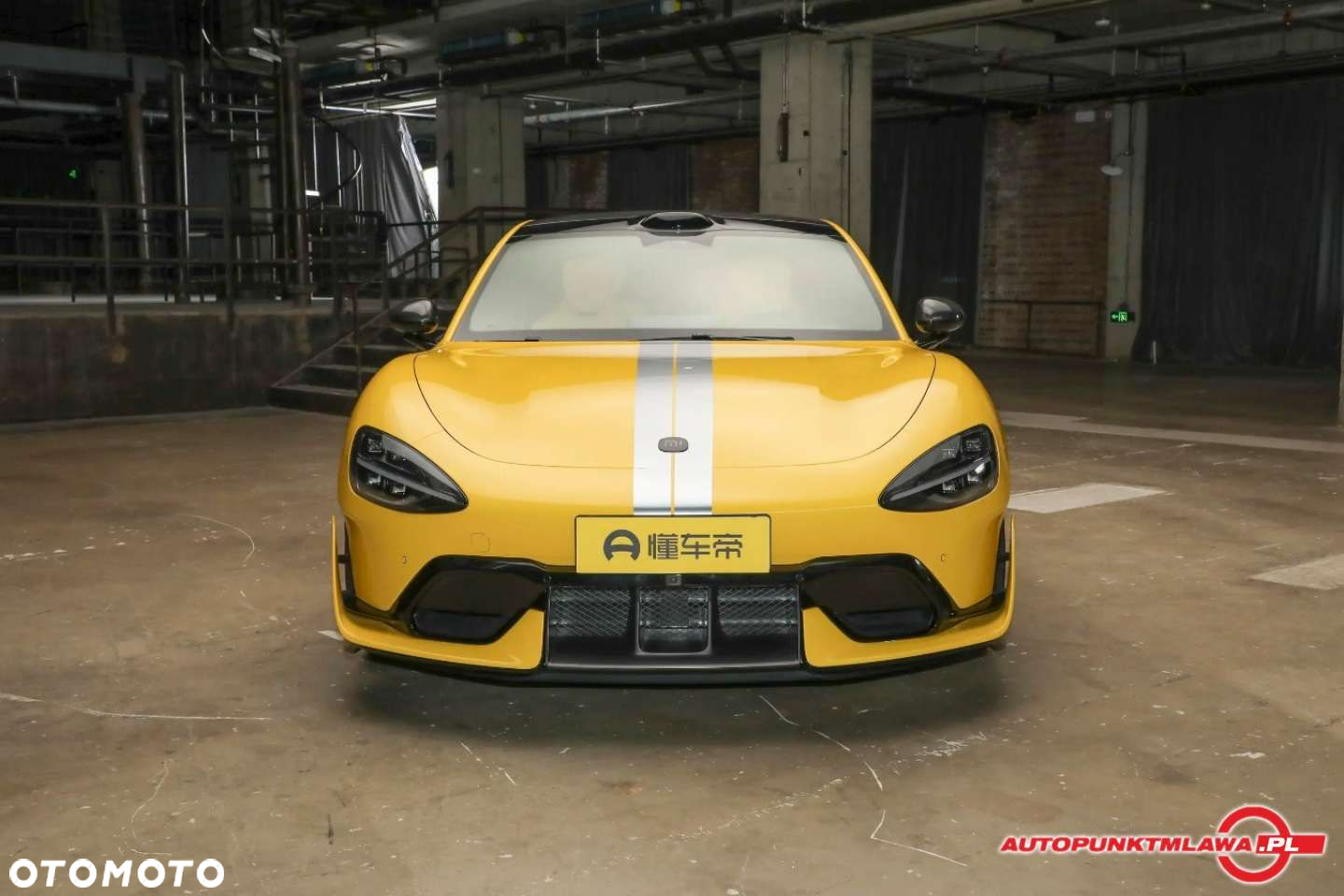 Xiaomi SU7 - 8