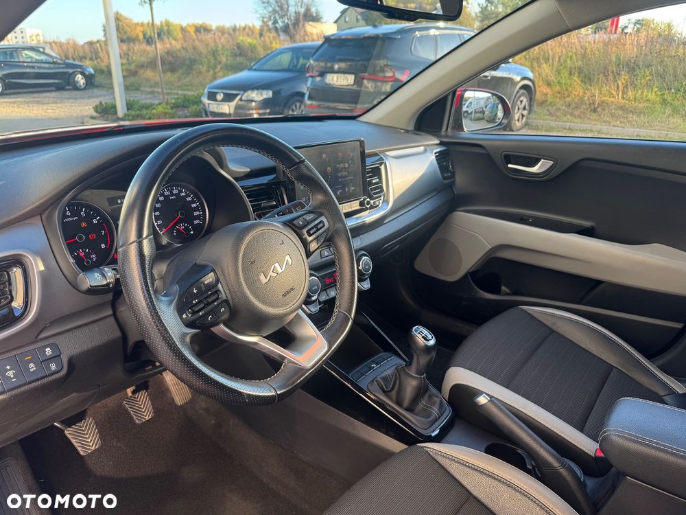 Kia Stonic - 16