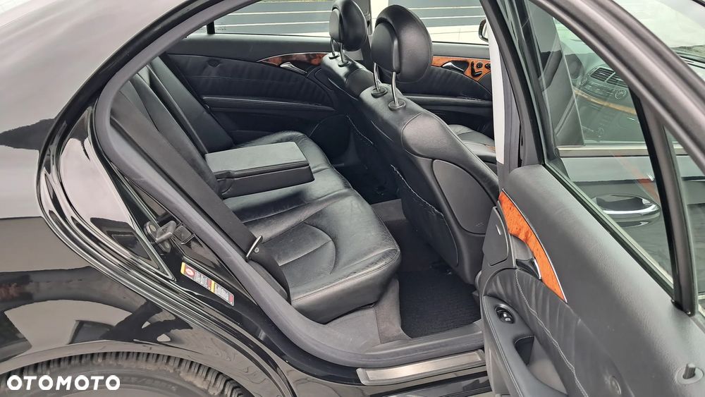 Mercedes-Benz Klasa E 320 CDI Elegance - 8