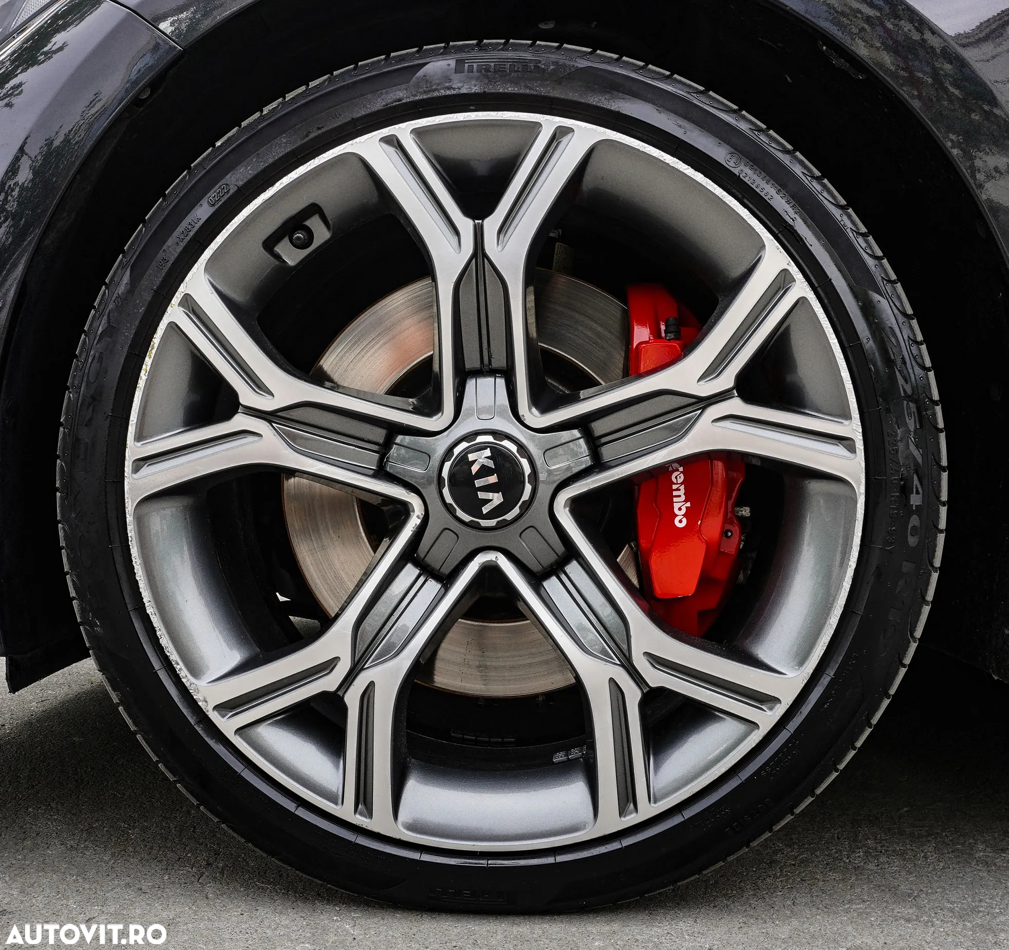 Kia Stinger 3.3 T-GDI AWD GT - 37