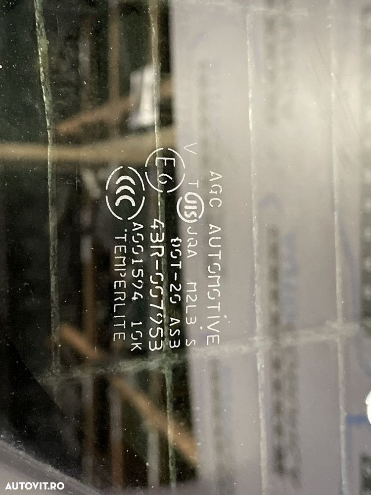 Geam fix caroserie stanga Mitsubishi Outlander Facelift 2009 - 2012 SUV 4 Usi (531) - 2