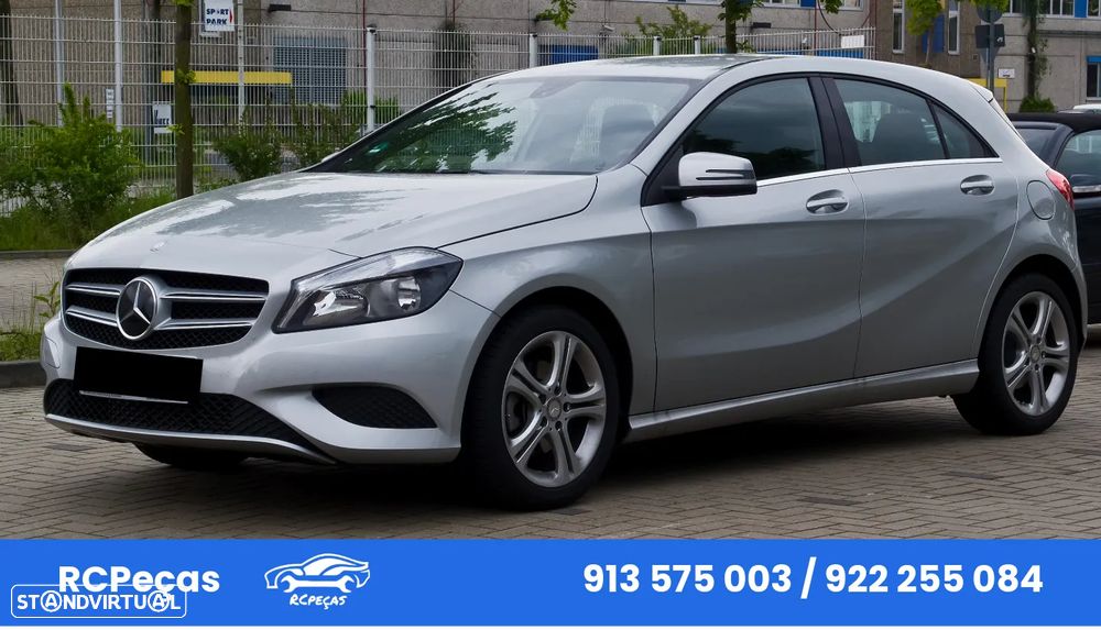 Mercedes Benz A180 AMG 1.5 CDi W176 K9KF452 OM607 Para Peças - 1