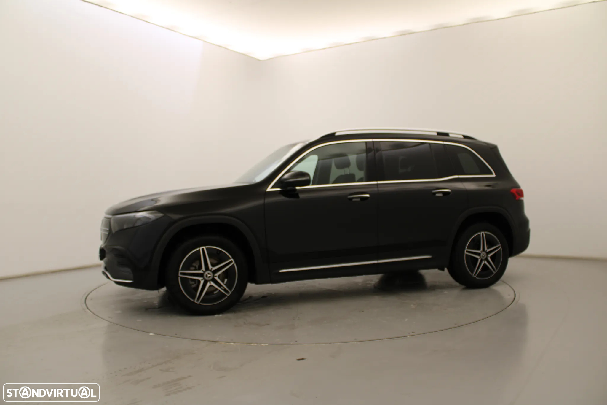 Mercedes-Benz EQB 250 AMG Line - 13