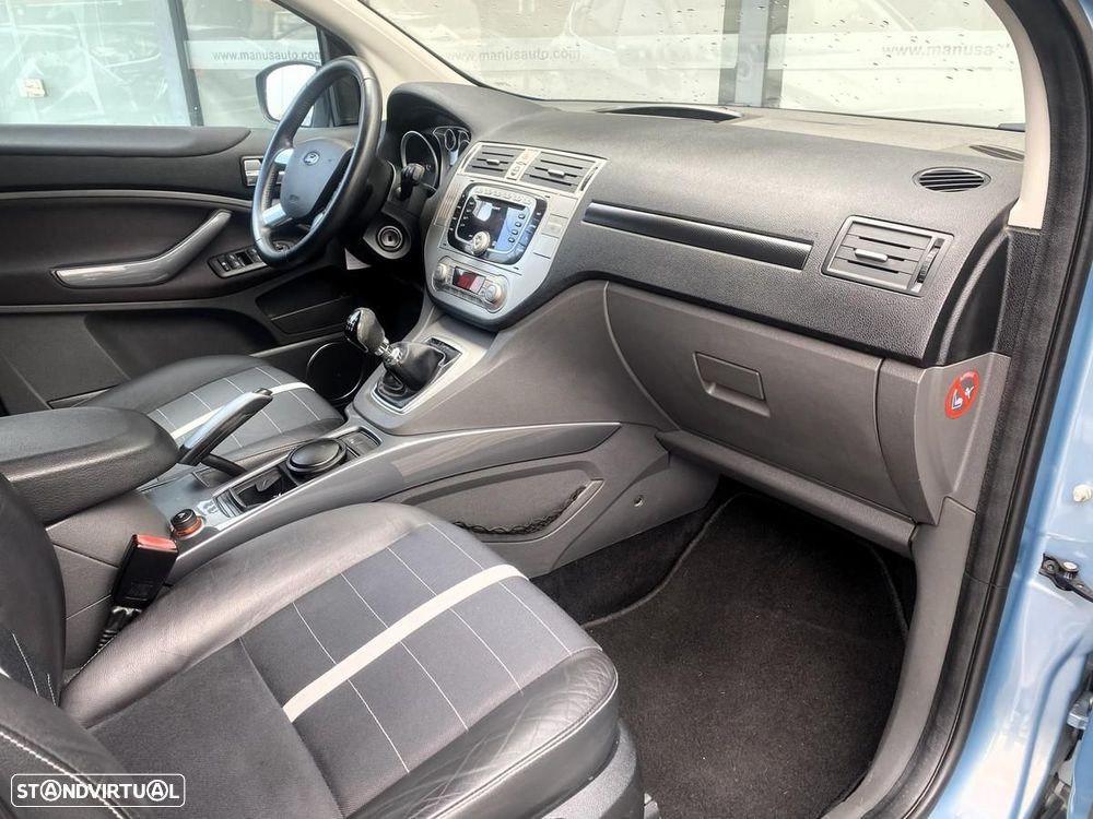 Ford Kuga 2.0 TDCi Titanium - 10