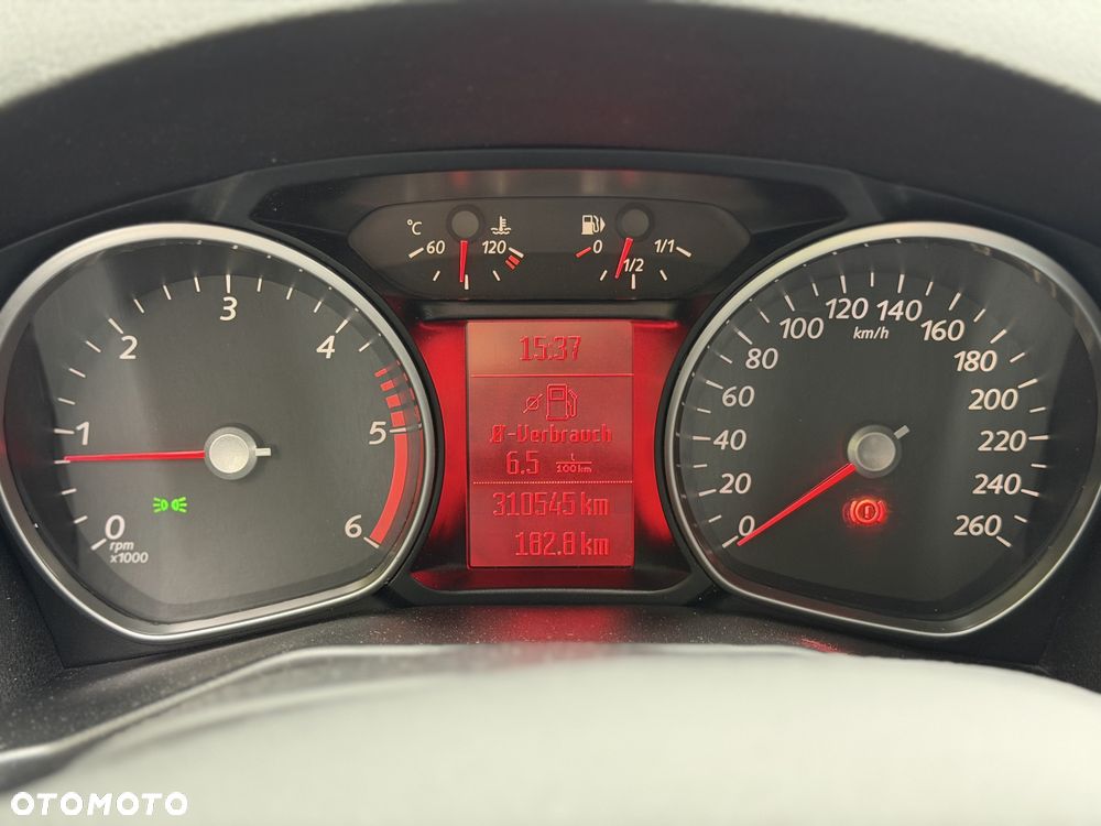 Ford Mondeo - 8