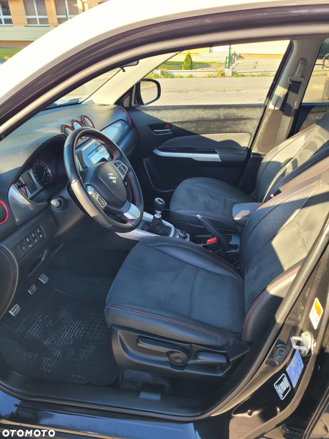 Suzuki Vitara 1.4 T Boosterjet S 4WD - 11