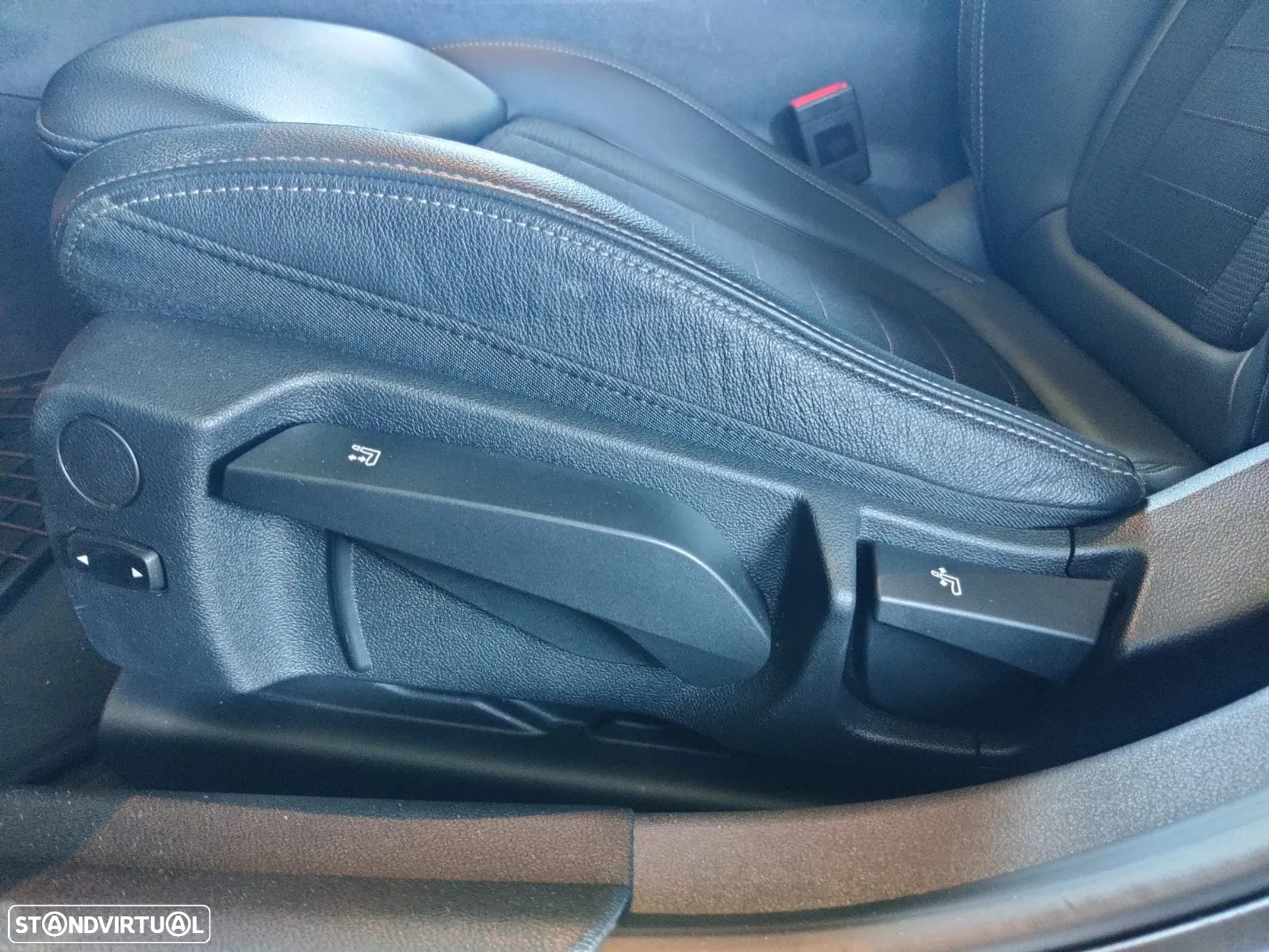 BMW 320 e Touring Line Sport Auto - 24