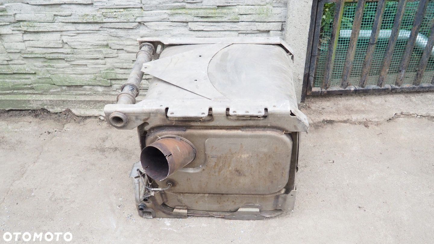 Mercedes Actros MP2 MP3 katalizator tłumik A0024902414 - 2