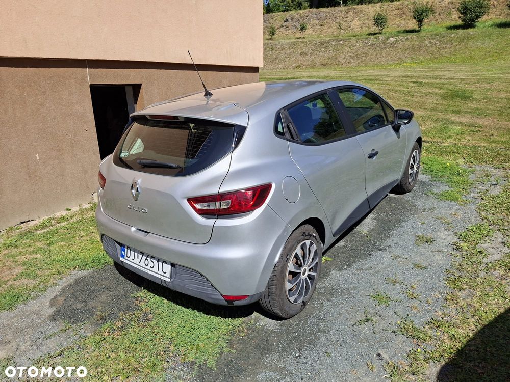 Renault Clio 1.2 16V Life - 6